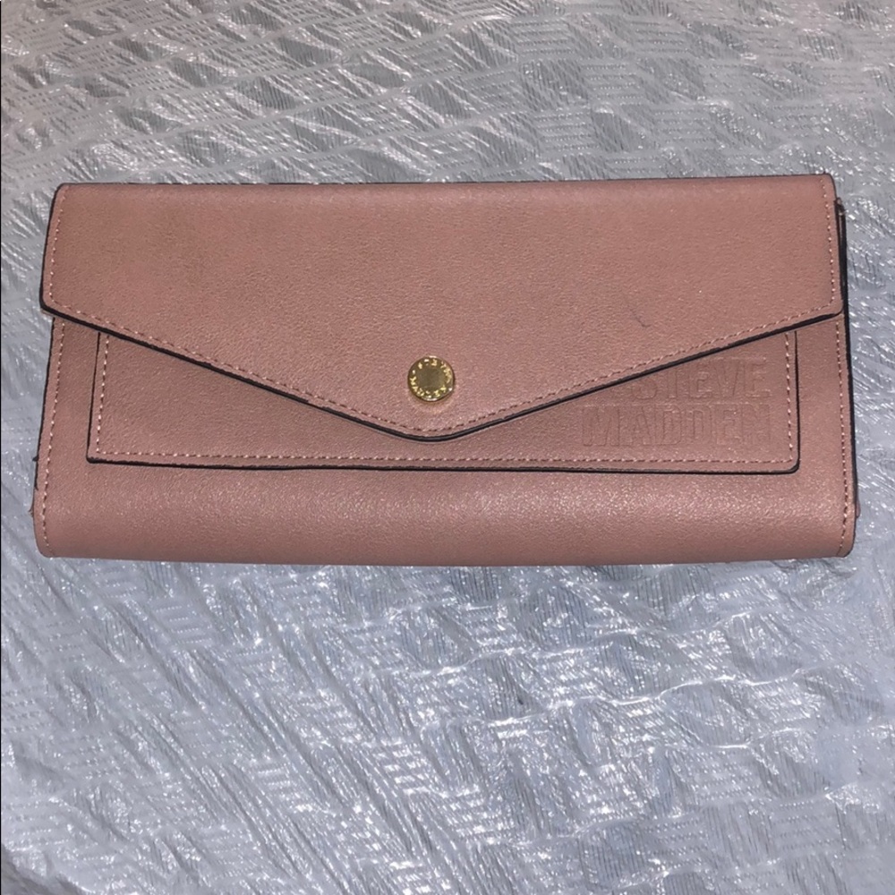 Steve Madden wallet
